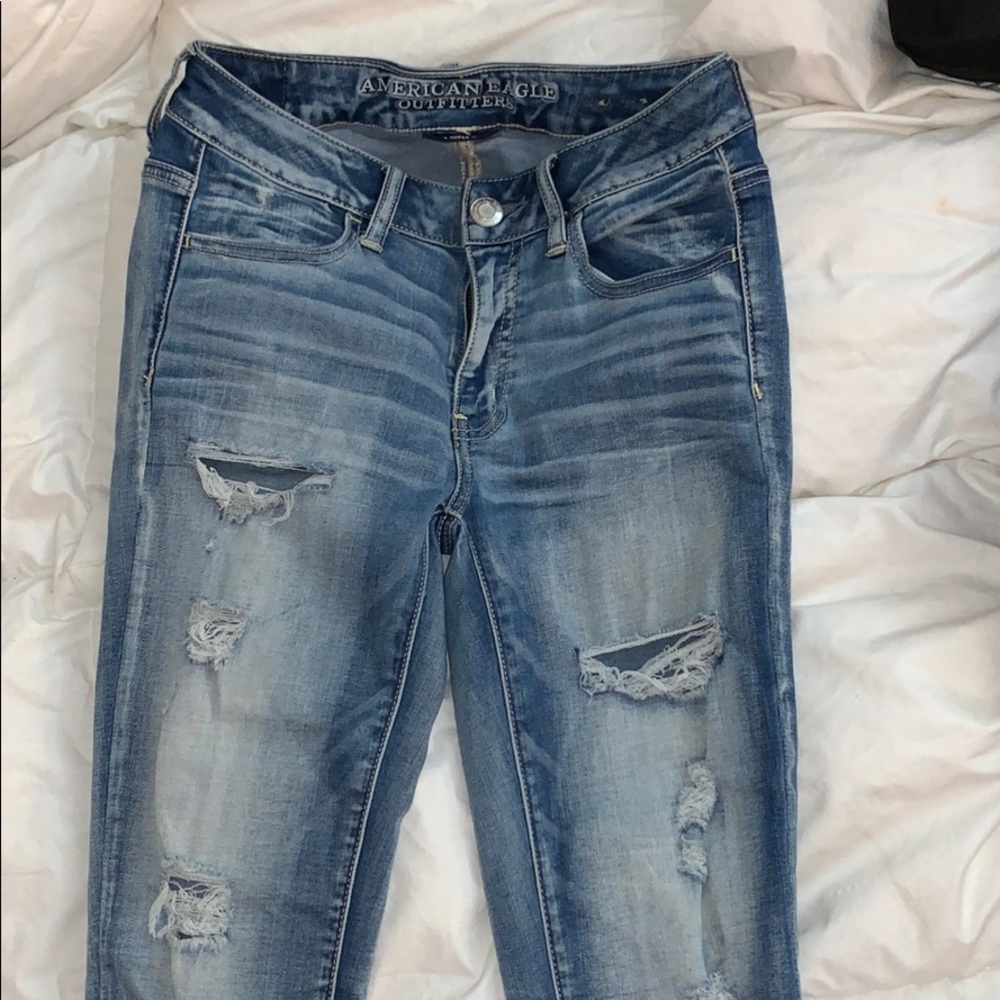 ACCEPTING OFFERS! American Eagle Jeans